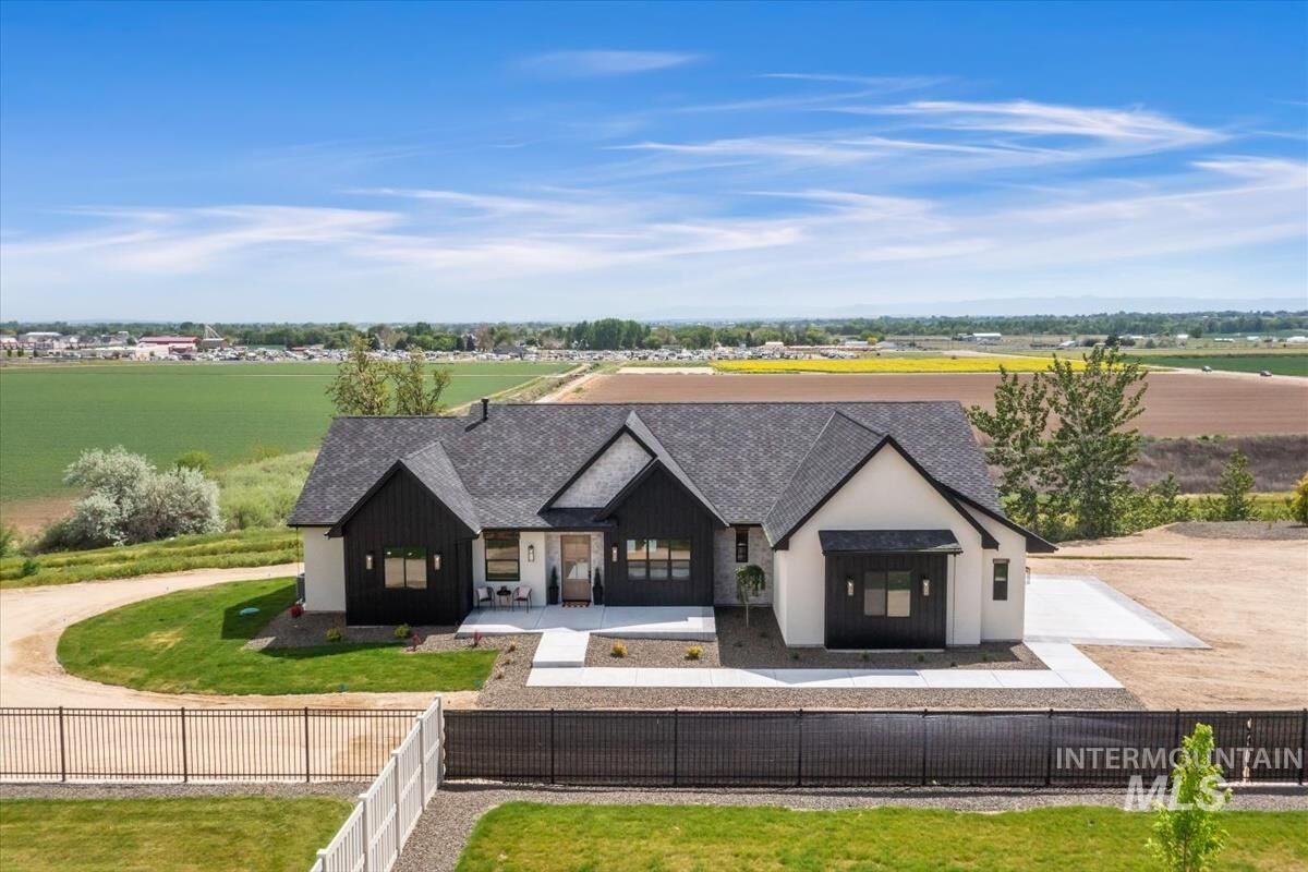 Property Photo:  12901 Okie Ridge  ID 83644 