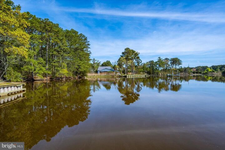 Property Photo:  12203 Nanas Way Lane  MD 21842 