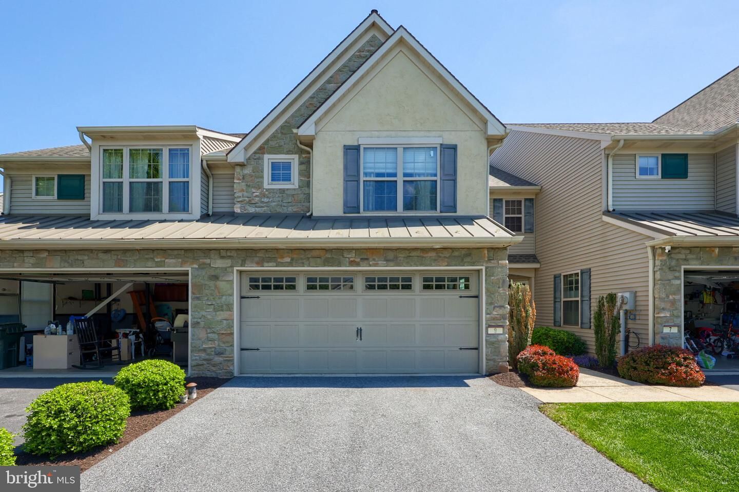 Property Photo:  9 Rebecca Drive  PA 17517 