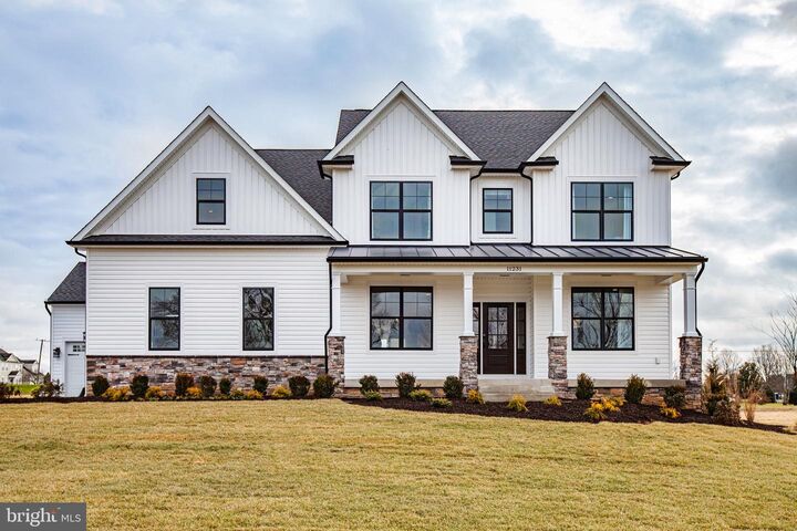 Property Photo:  5 Seagrass Court  VA 22485 