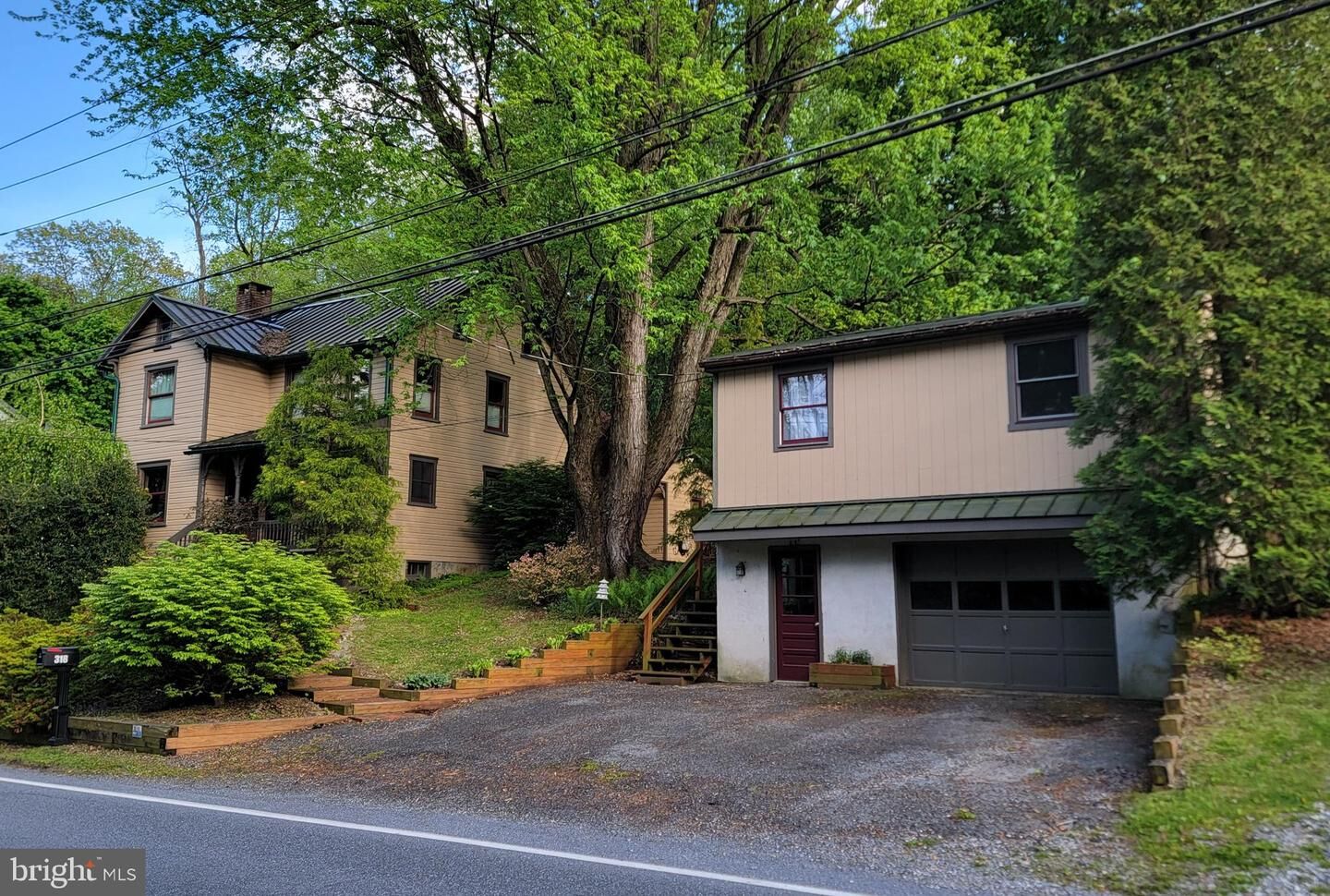 Property Photo: 318 N Galen Hall Road PA 19565