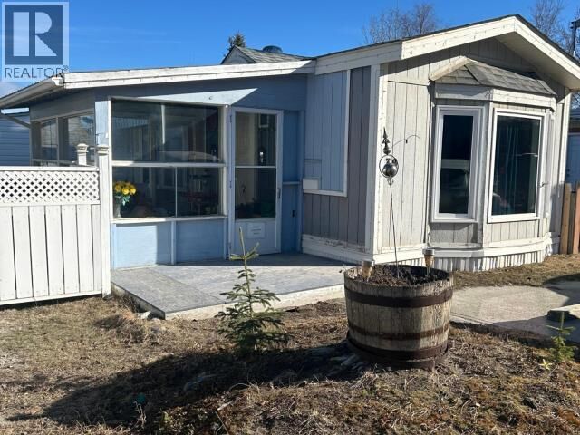 Property Photo:  39-986 Range Road  YT Y1A 4V1 