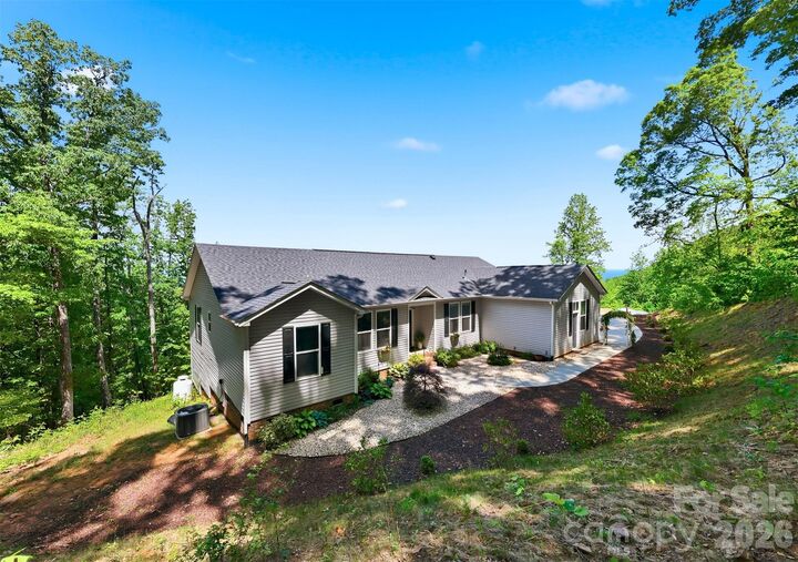 Property Photo:  3346 Stones Throw Circle  NC 28690 
