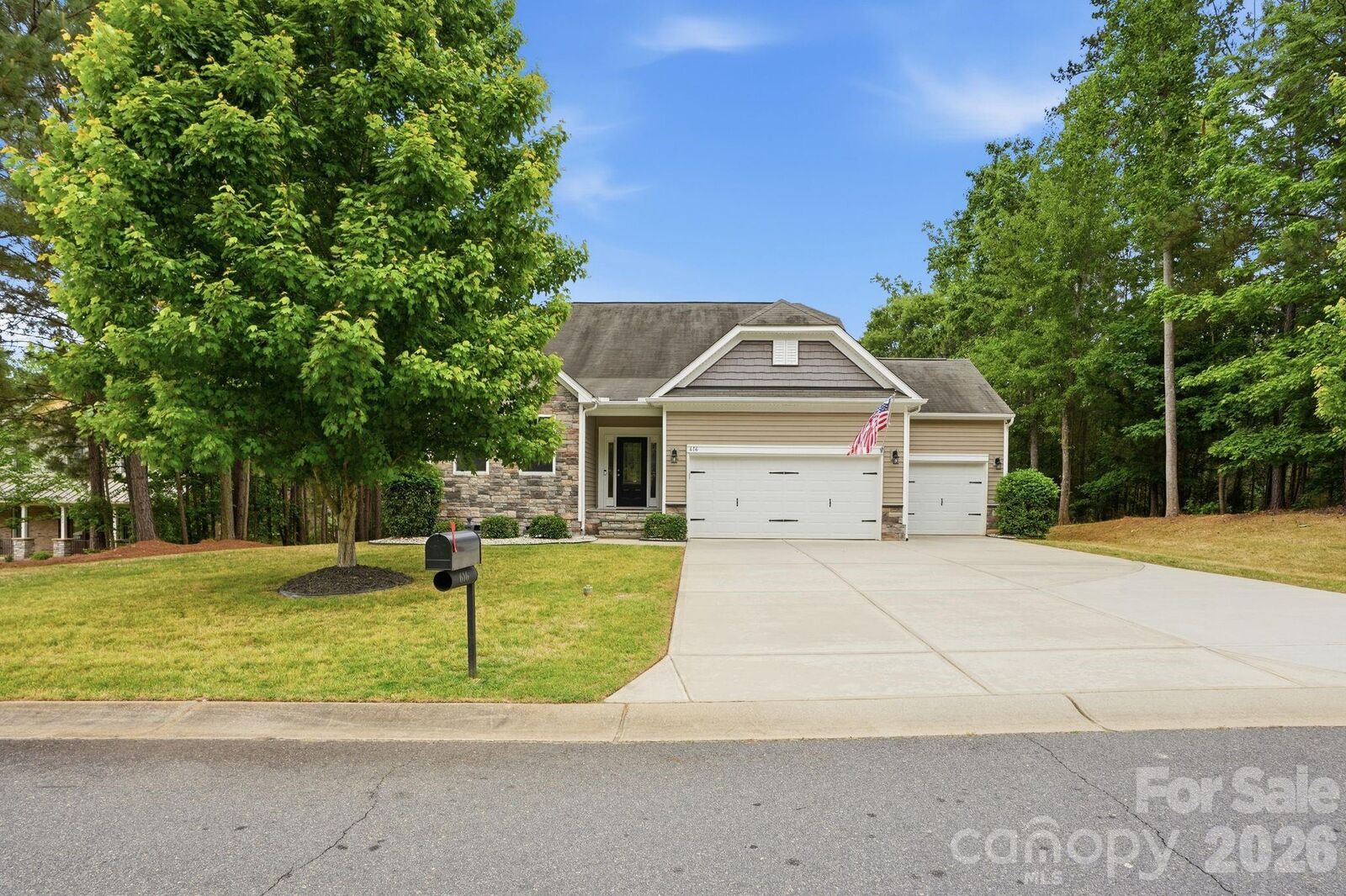 Property Photo:  616 Winter Walk Lane  SC 29710 