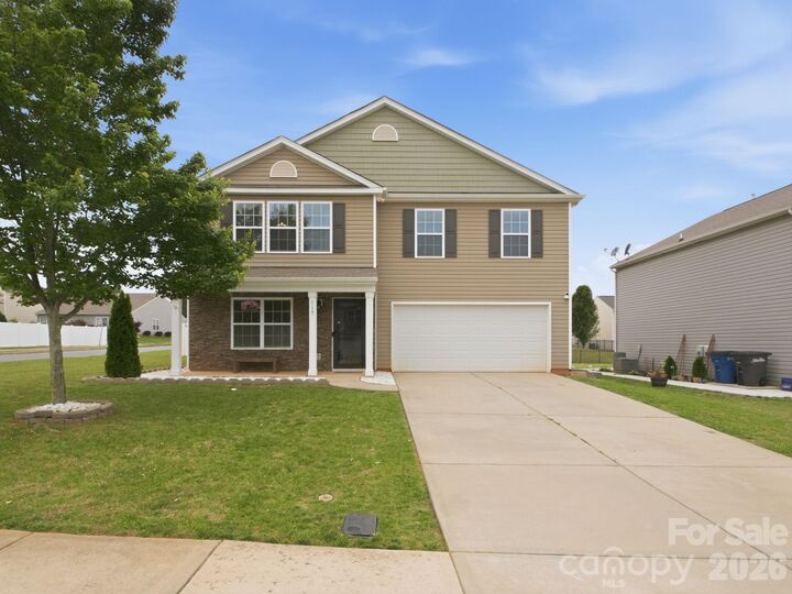 Property Photo:  115 Harvest Pointe Drive  NC 28677 