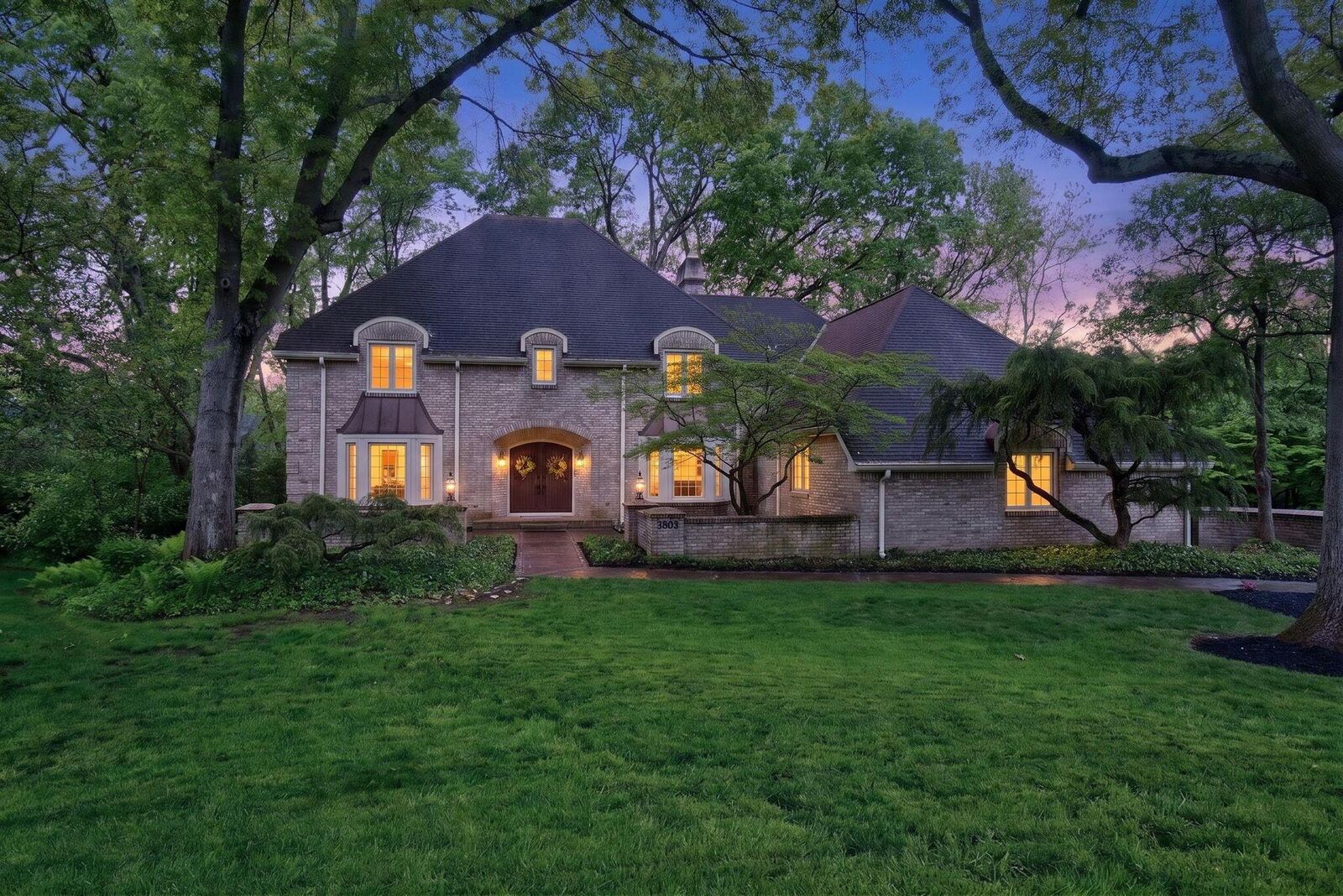 Property Photo:  3808 Beecham Court  OH 43220 