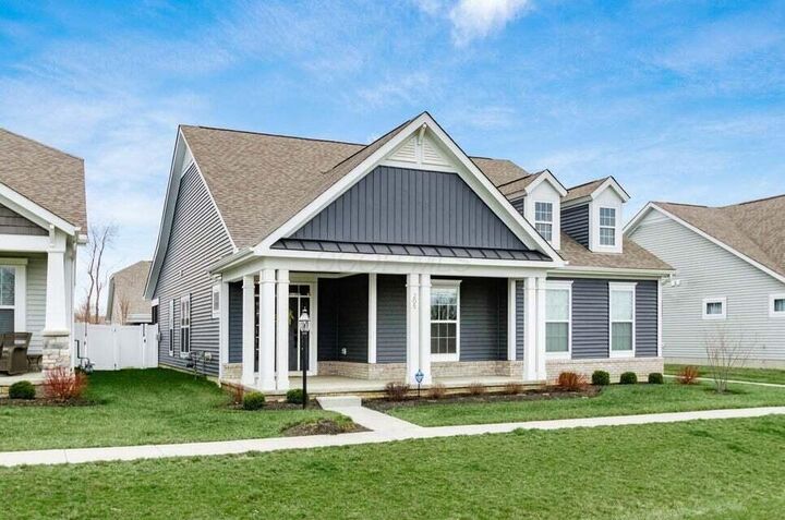 Property Photo:  205 Honeywood S Drive  OH 43021 