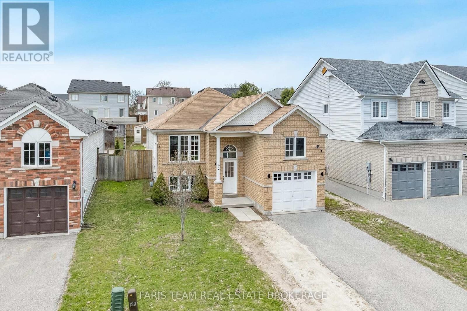 Property Photo:  92 Wesley Avenue  ON L9Z 0B9 