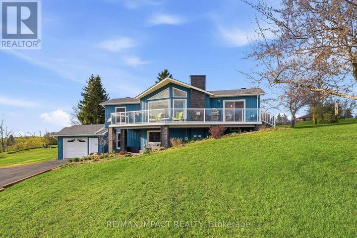 Property Photo:  2 Skiview Drive  ON L0A 1A0 