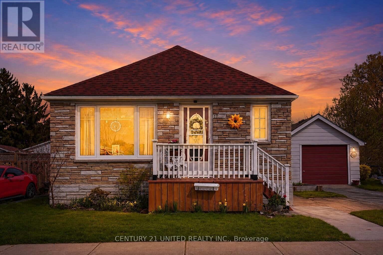 Property Photo:  17 Margaret Street North  ON K0L 1L0 