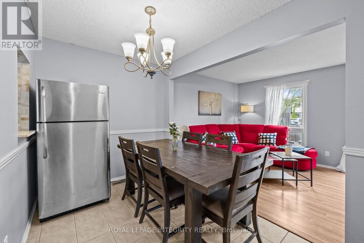 Property Photo:  3565 Aladdin Lane  ON K1T 1E2 