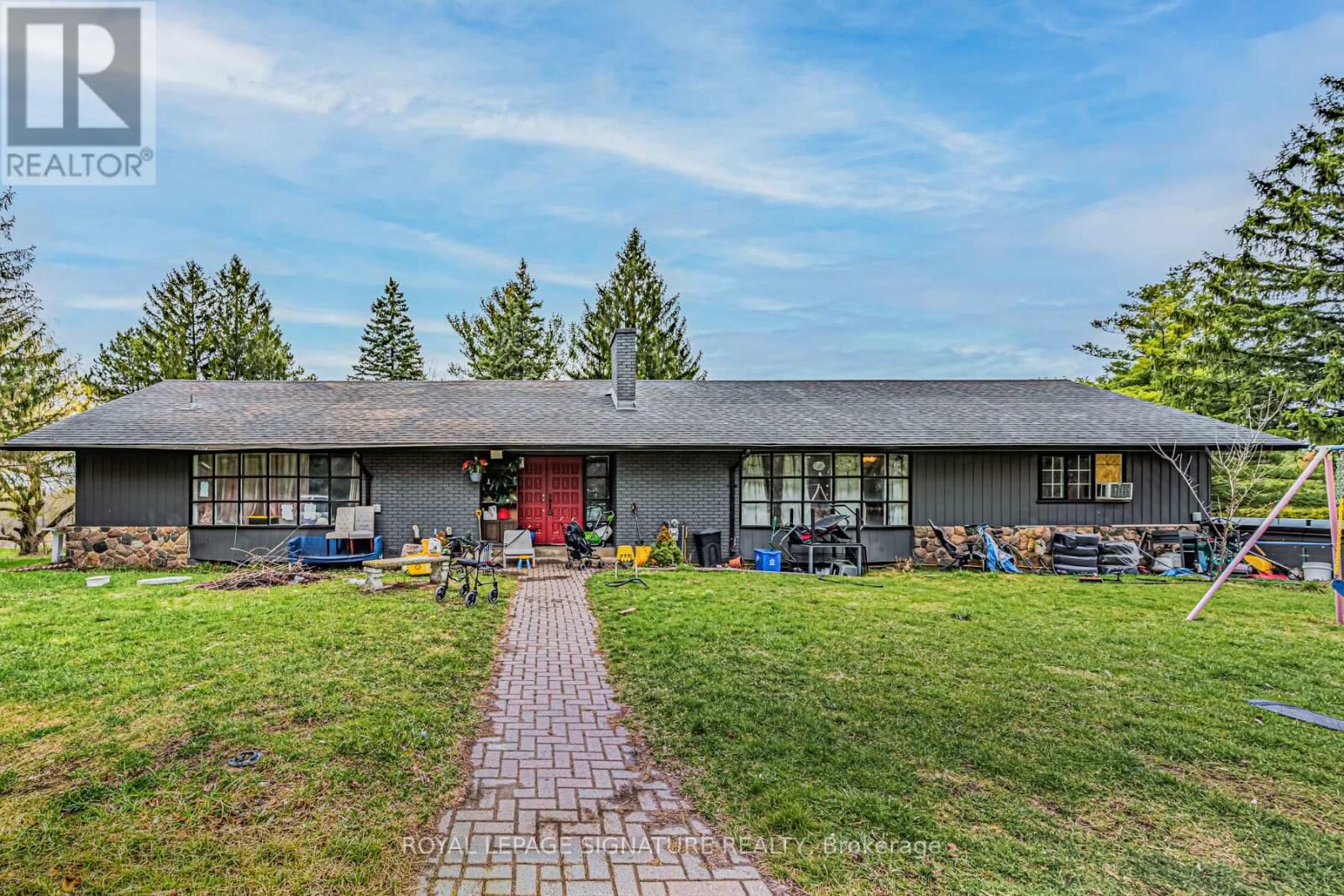 Property Photo:  50 Collard Drive  ON L0G 1K0 