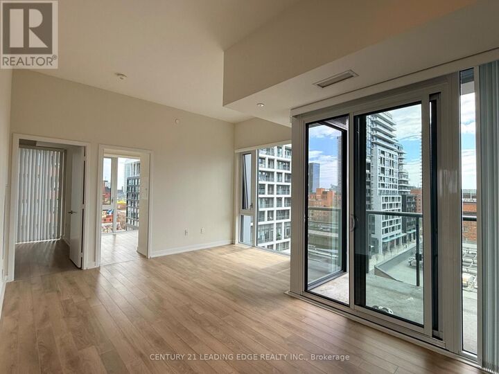 Property Photo:  158 Front Street East 718  ON M5A 1E5 