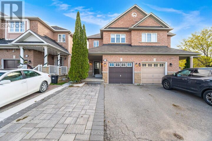 Property Photo:  5610 Freshwater Drive  ON L5M 7N1 