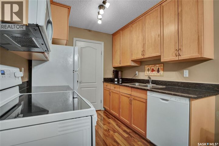 Property Photo:  202D1 1121 McKercher Drive  SK S7H 5B8 