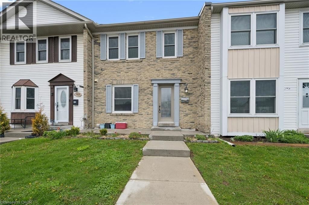 Property Photo:  900 Central Park Drive 49  ON L6S 3J6 