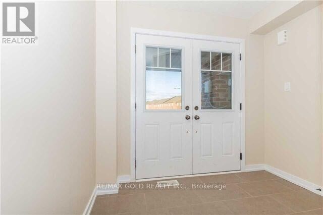 Property Photo:  22 Clinton Street  ON L7A 4K8 