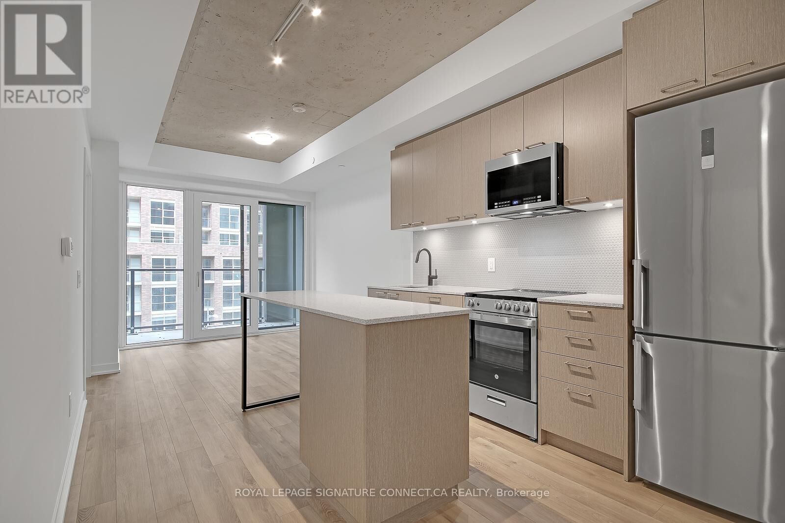 Property Photo:  1808 St Clair Avenue 410  ON M6N 0C1 