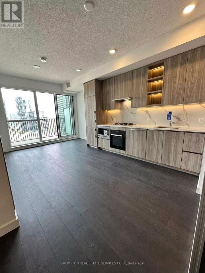 Property Photo:  75 Billes Heights 906  ON M2K 0J8 