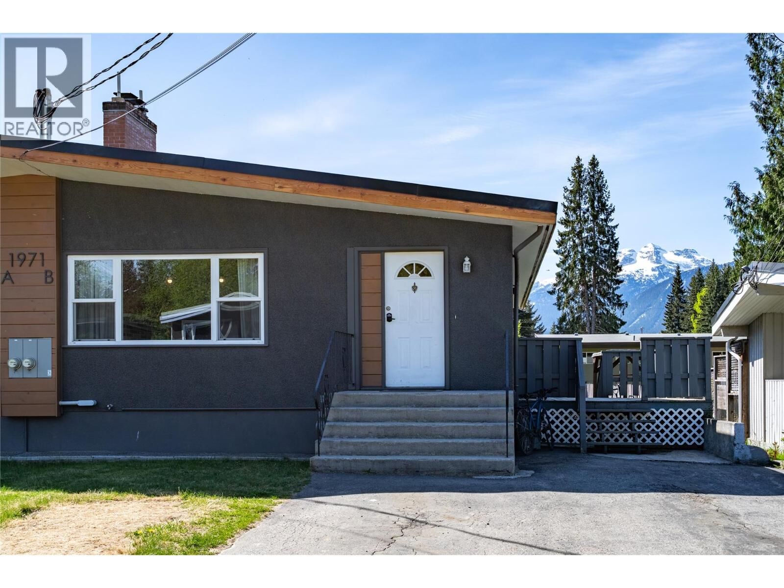Property Photo:  1971 Fairway Road B  BC V0E 2S0 