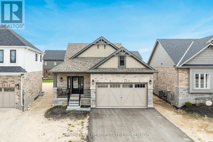 Property Photo:  71 Uplands Drive  ON N0C 1H0 