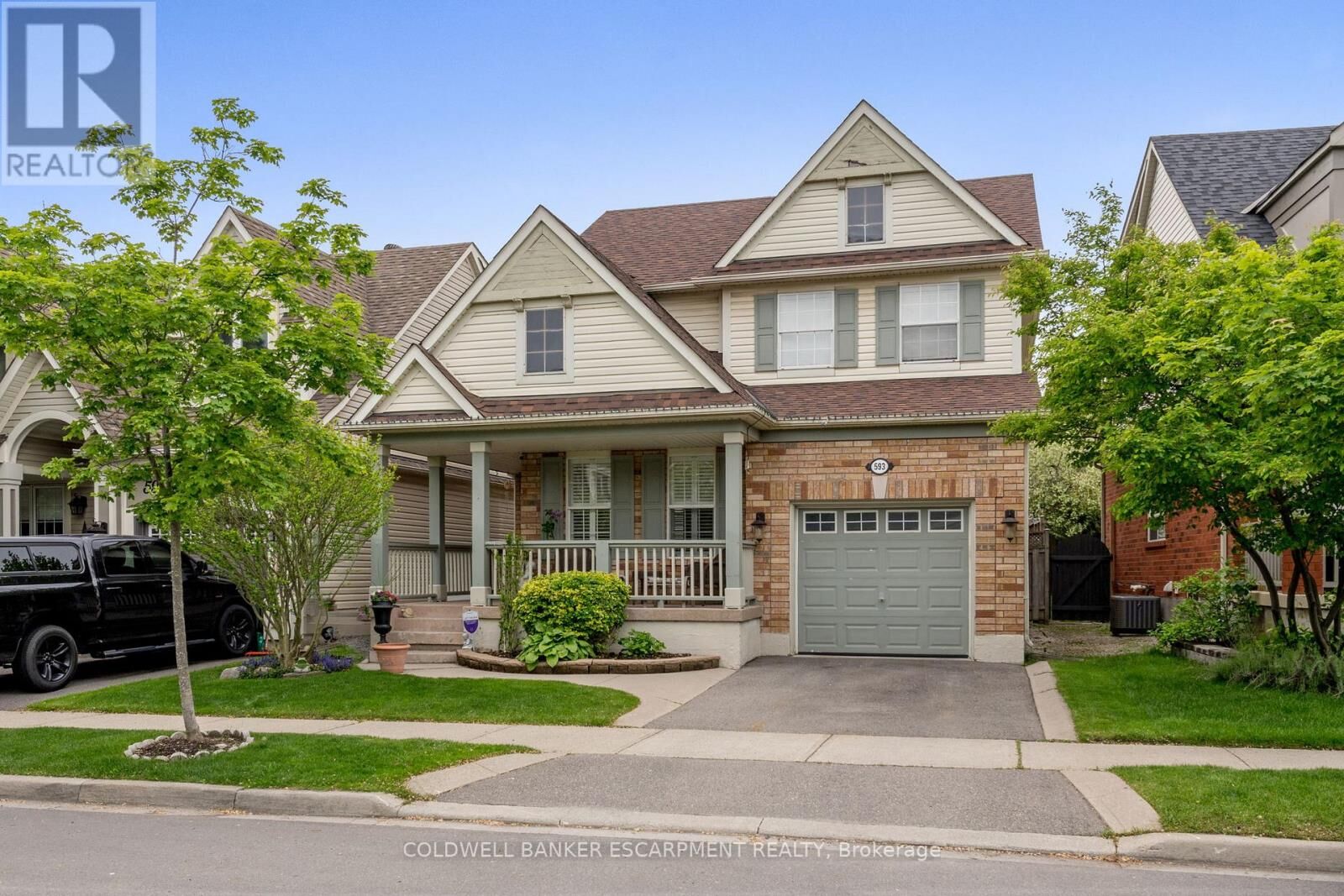 Property Photo:  593 Caverhill Crescent  ON L9T 5K1 
