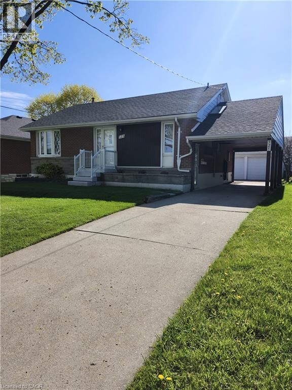 Property Photo:  525 East 16th Street  ON L9A 4L2 