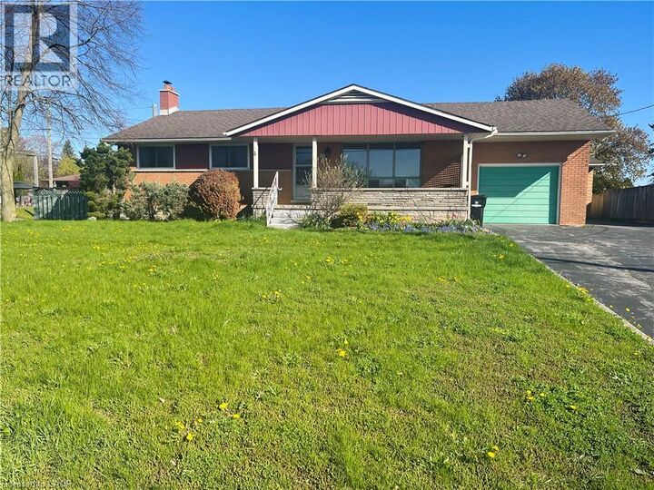Property Photo:  157 Schweitzer Street  ON N2K 1C3 