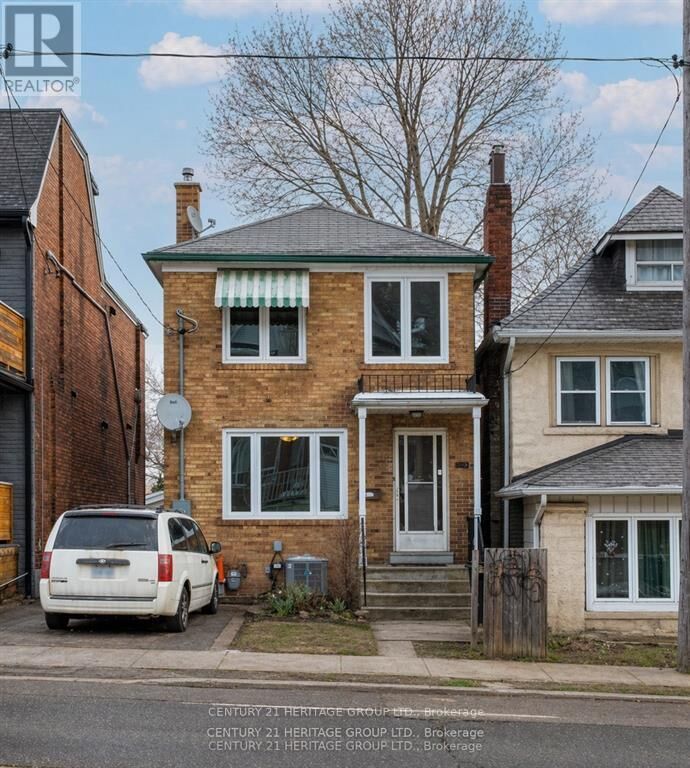 Property Photo:  215 Keele Street  ON M6P 2K1 
