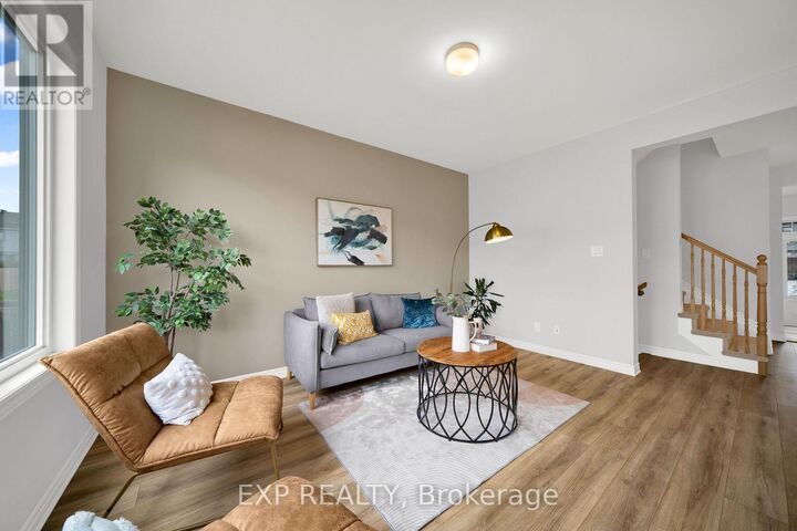 Property Photo:  422 Cope Drive  ON K2V 0P8 