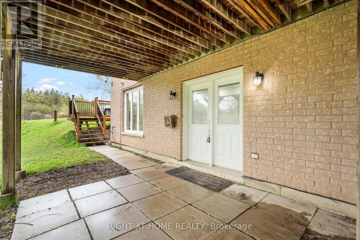 Property Photo:  5730 Halls Road North  ON L1M 1S3 