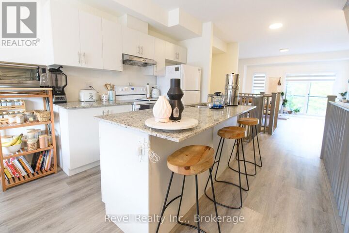 Property Photo:  14 Winters Crescent  ON L9Y 5T1 