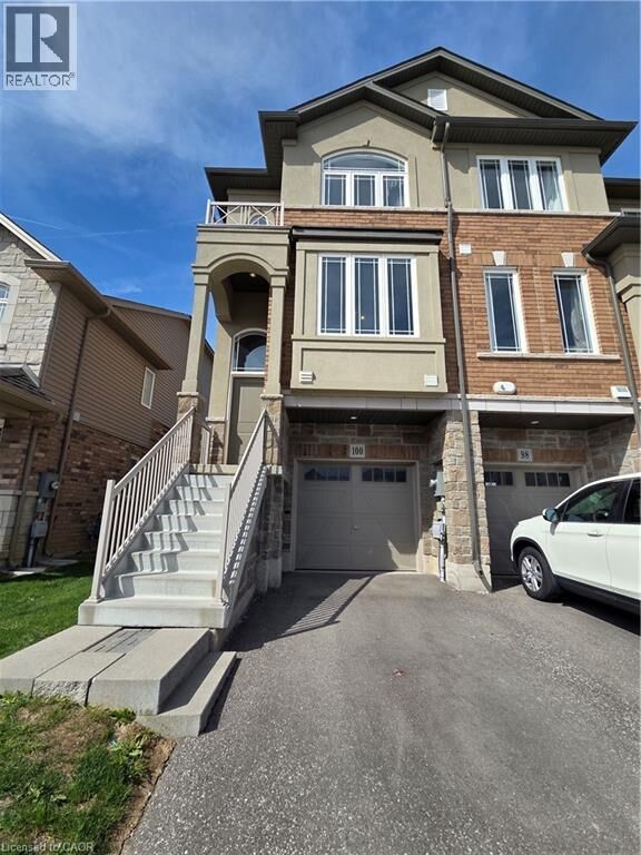 Property Photo:  100 Laguna Village Crescent  ON L0R 1P0 