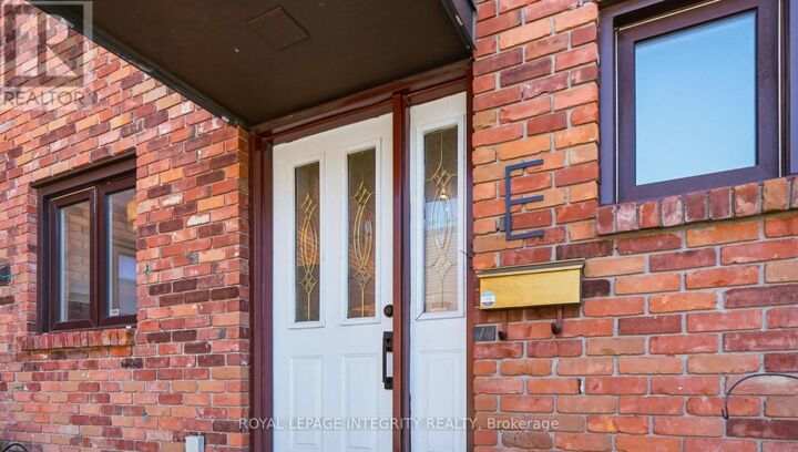Property Photo:  3920 Old Richmond Road E  ON K2H 5C6 