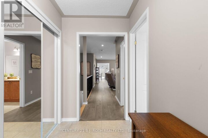 Property Photo:  3028 Emperor Drive  ON L3V 0A4 