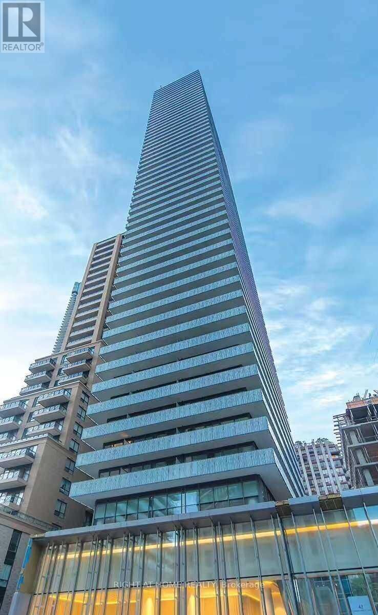 Property Photo:  50 Charles Street East 4012  ON M4Y 0C3 