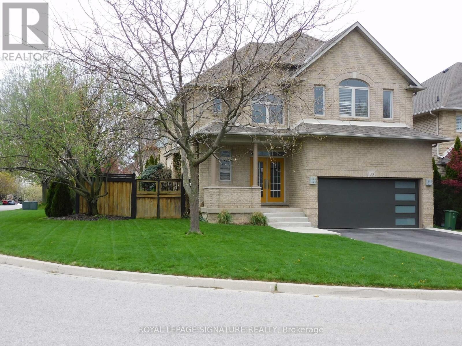 Property Photo:  30 Walcotte Avenue  ON L9K 1M8 