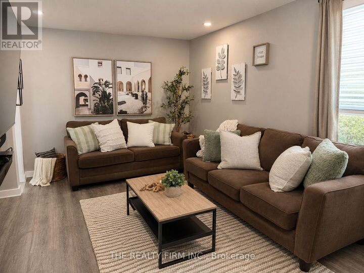 Property Photo:  1621 Borden Street  ON N5W 2R3 