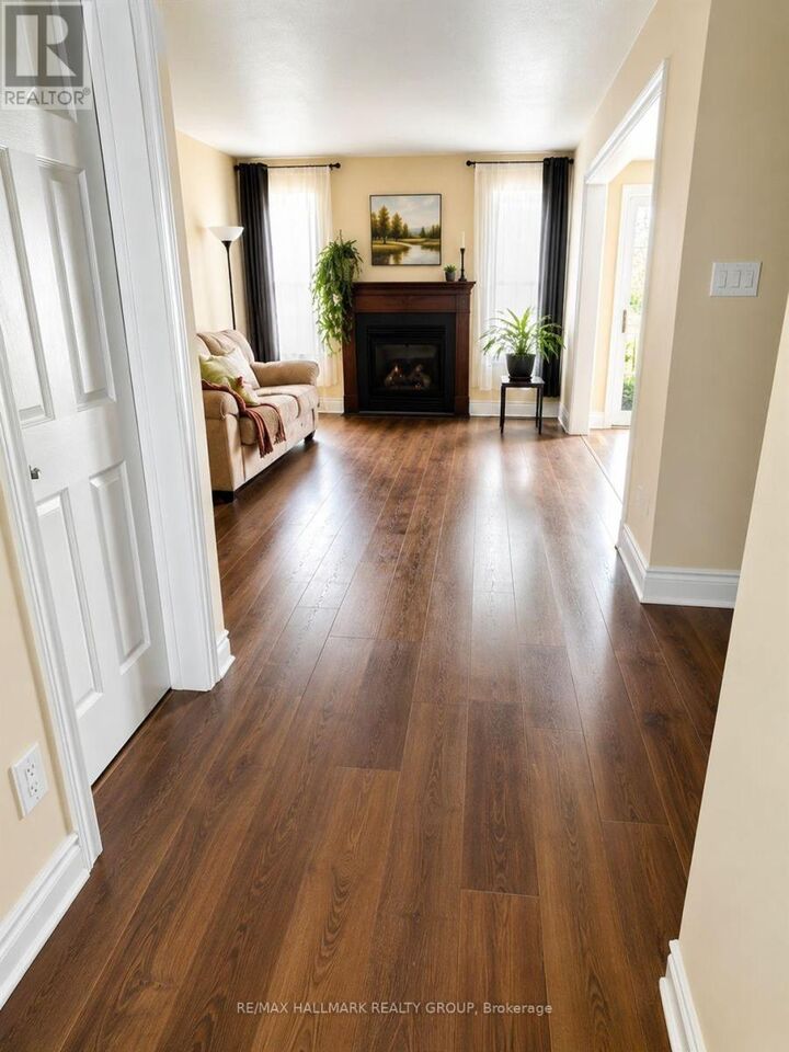 Property Photo:  202 Conifer Creek Circle  ON K2M 0M2 