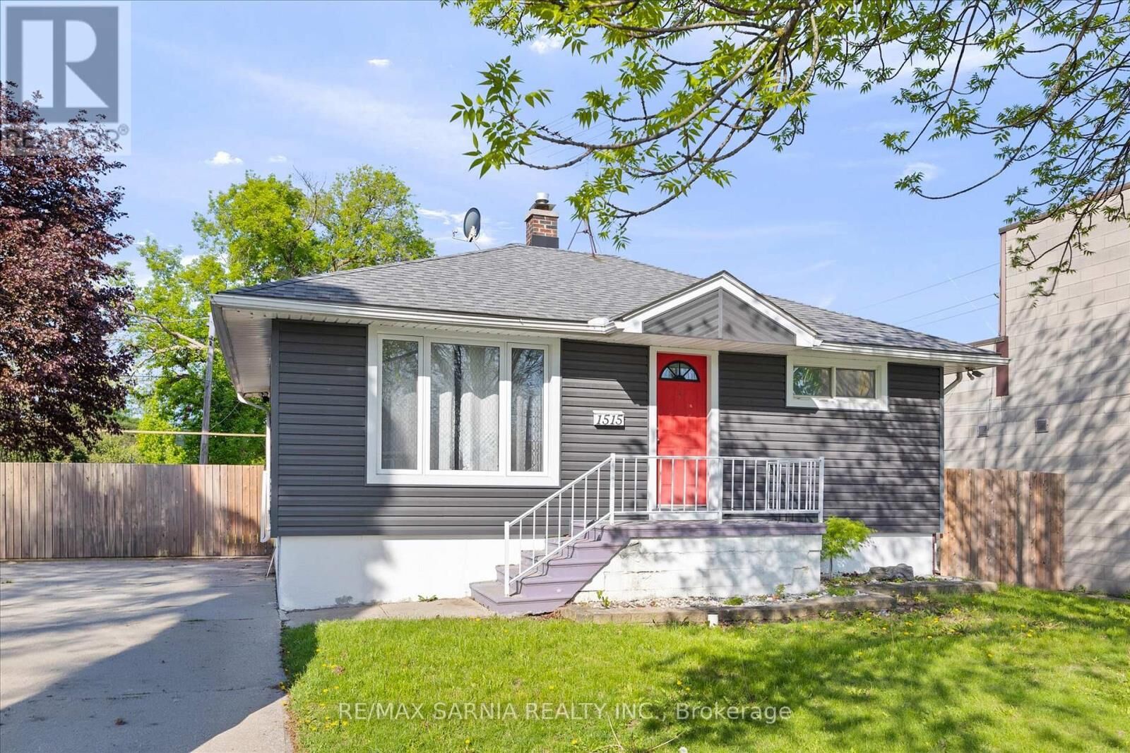Property Photo:  1515 Tourangeau Road  ON N8Y 4J5 
