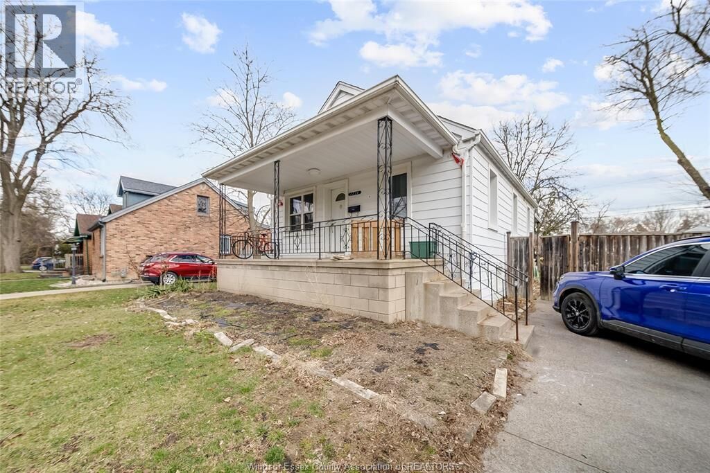 Property Photo:  2224 Church Street  ON N8X 1V9 