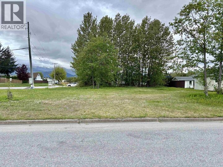 4 Wakita Avenue — photo 1