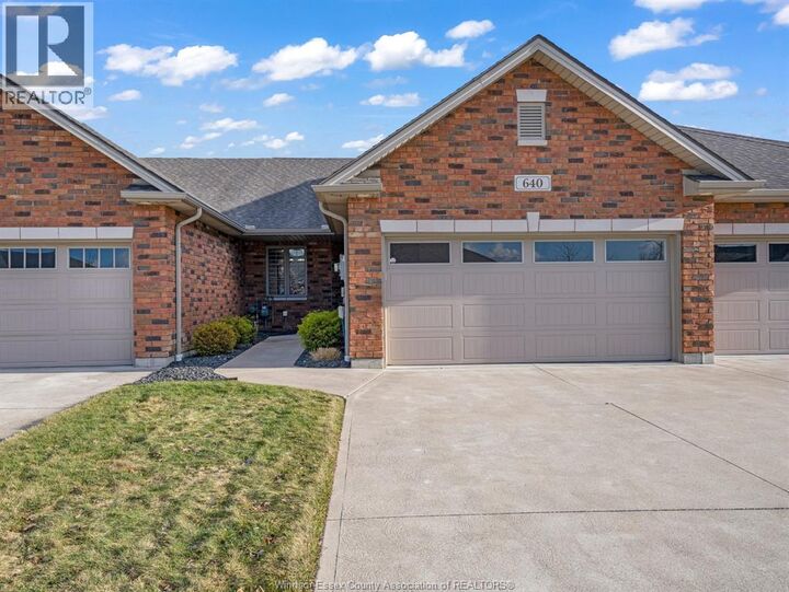 Property Photo:  640 Commisso Crescent  ON N9H 0C2 