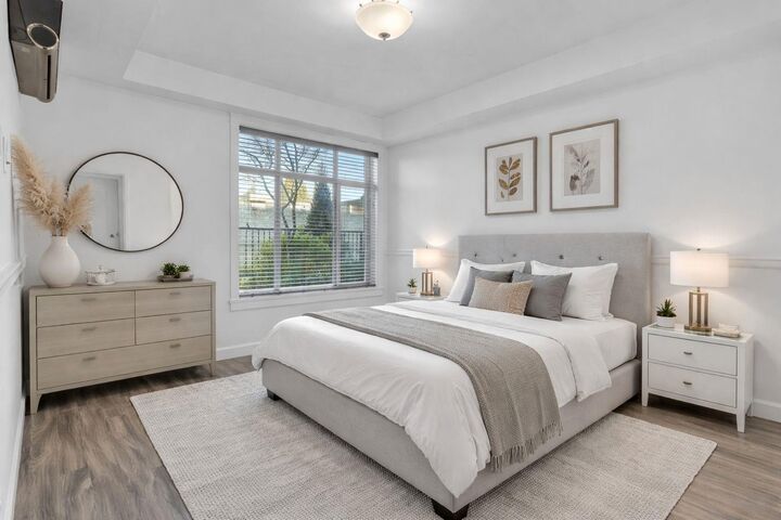 Property Photo:  32445 Simon Avenue 108  BC V2T 0G7 