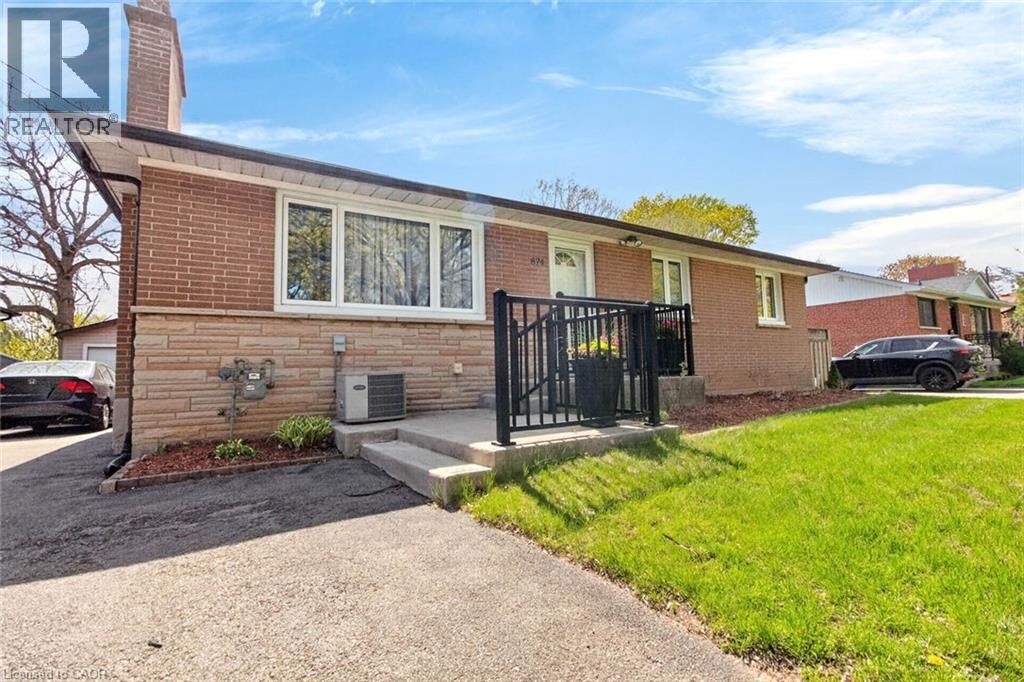Property Photo:  874 Francis Road  ON L7T 3Y2 