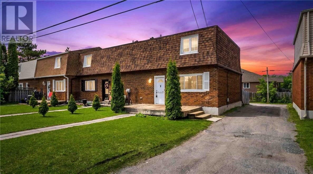 Property Photo:  177 Metcalfe Avenue  ON P3L 1L2 