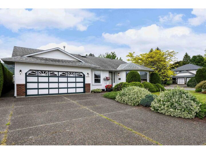 Property Photo:  44954 Bedford Place  BC V2R 3C2 