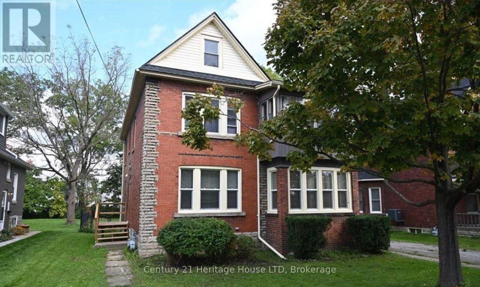 Property Photo:  14 Emerick Avenue  ON L2A 2W3 