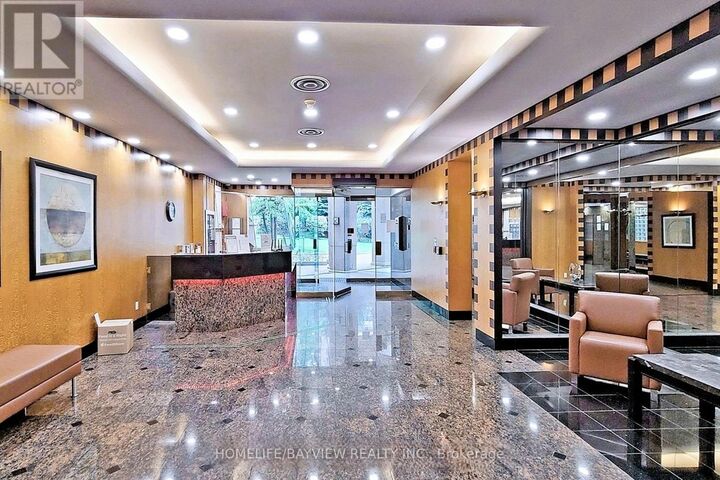 Property Photo:  18 Hillcrest Avenue 1708  ON M2N 6T5 
