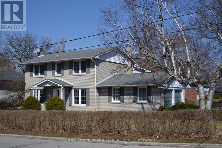 Property Photo:  62 Landfair Crescent  ON M1J 3A7 